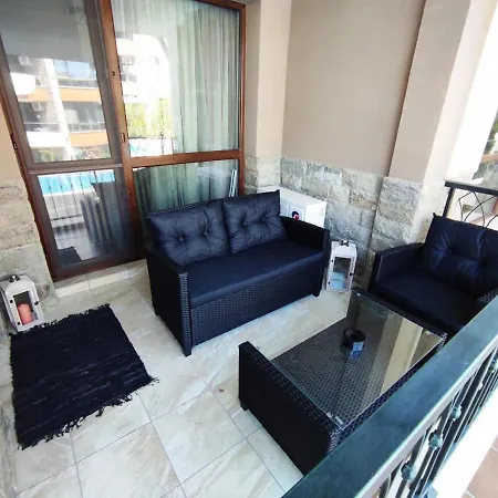 Palmas Apartament *